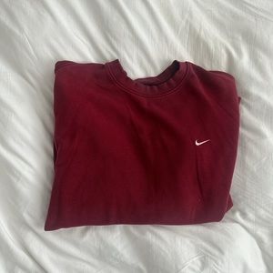 nike sweatshirt